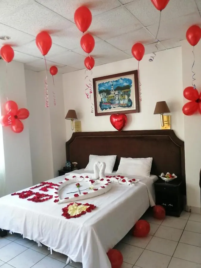 ***  Hotel Doral Ecuador