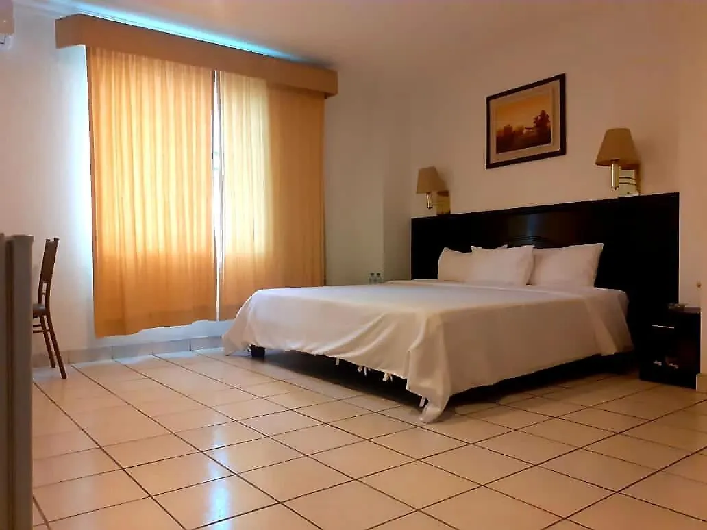 Hotel Doral